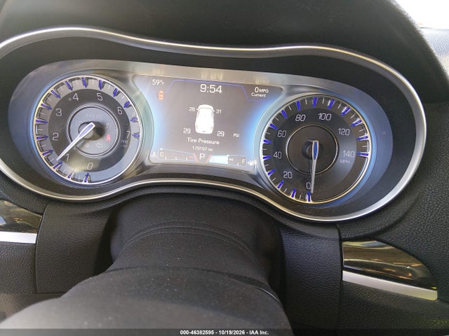 Продажа на аукционе авто 2015 Chrysler 300 Limited, vin: 2C3CCAAG7FH743673, номер лота: 46382595