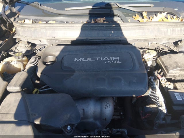 46382685 :رقم المزاد ، 1C4PJMCB2EW164211 vin ، 2014 Jeep Cherokee Latitude مزاد بيع