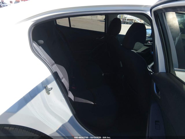 Продажа на аукционе авто 2016 Mazda Mazda3 I Sport, vin: JM1BM1U72G1339020, номер лота: 46382700