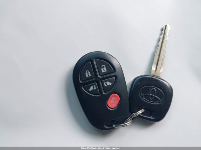 Продаж на аукціоні авто 2014 Toyota Sienna Le V6 8 Passenger, vin: 5TDKK3DC4ES489967, номер лоту: 46382840