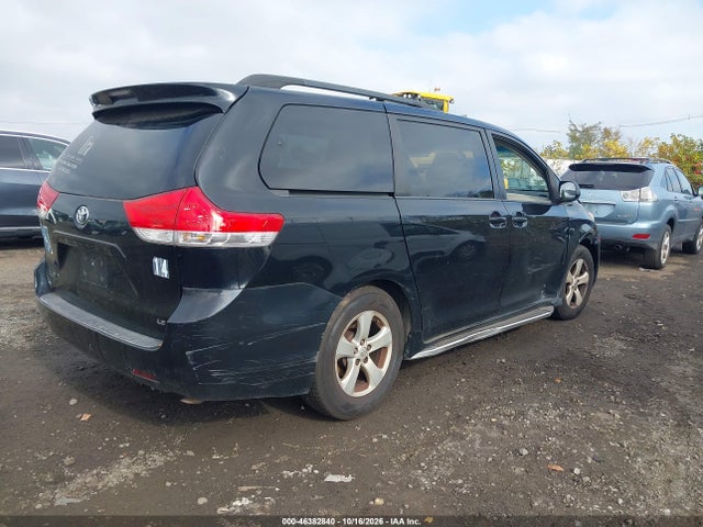 Продаж на аукціоні авто 2014 Toyota Sienna Le V6 8 Passenger, vin: 5TDKK3DC4ES489967, номер лоту: 46382840