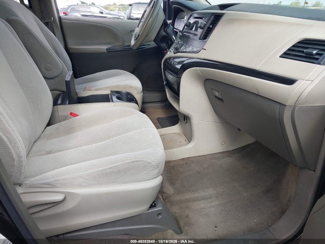 Продаж на аукціоні авто 2014 Toyota Sienna Le V6 8 Passenger, vin: 5TDKK3DC4ES489967, номер лоту: 46382840