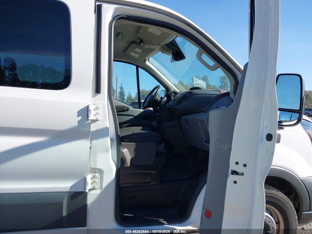 46382884 :رقم المزاد ، 1FMZK1ZM1HKB27977 vin ، 2017 Ford Transit-150 Xl مزاد بيع