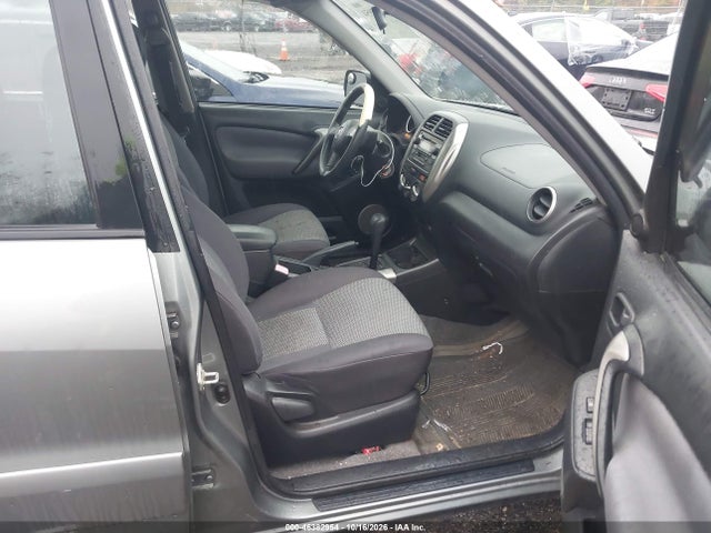 46382954 :رقم المزاد ، JTEHD20V340014703 vin ، 2004 Toyota Rav4 مزاد بيع