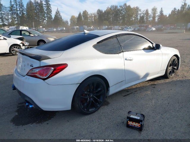 2015 Hyundai Genesis 3.8 R-spec მანქანა იყიდება აუქციონზე, vin: KMHHU6KJ9FU126550, აუქციონის ნომერი: 46383042