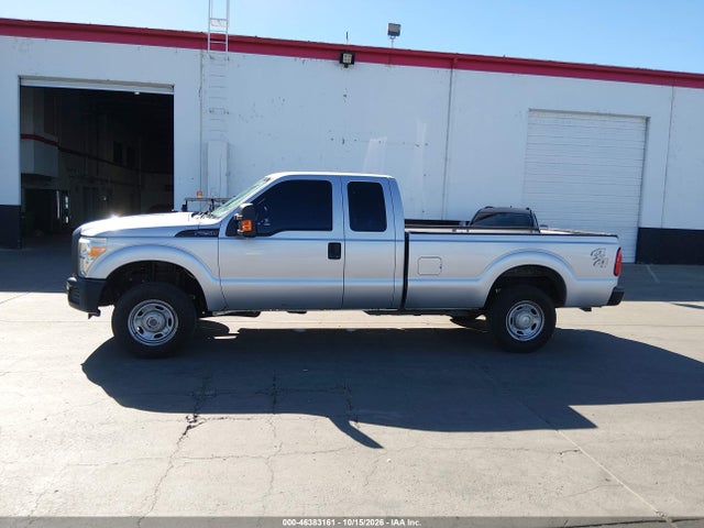 46383161 :رقم المزاد ، 1FT7X2B61FEA15254 vin ، 2015 Ford F-250 Xl مزاد بيع