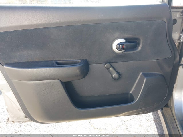 2010 Nissan Versa 1.8s მანქანა იყიდება აუქციონზე, vin: 3N1BC1CP5AL458283, აუქციონის ნომერი: 46383210