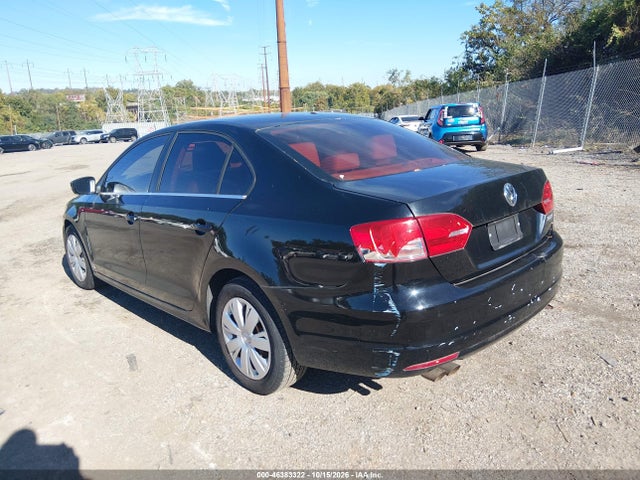 Продаж на аукціоні авто 2013 Volkswagen Jetta 2.5l Se, vin: 3VWDX7AJ4DM404948, номер лоту: 46383322