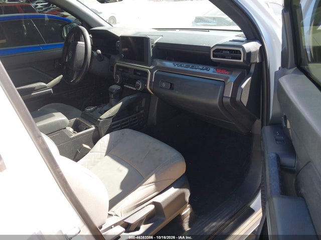 3TMLB5JN7RM022585 Toyota Tacoma Sr5