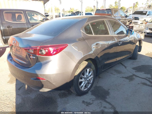 Продажа на аукционе авто 2016 Mazda Mazda3 I Sport, vin: JM1BM1U70G1284664, номер лота: 46383455