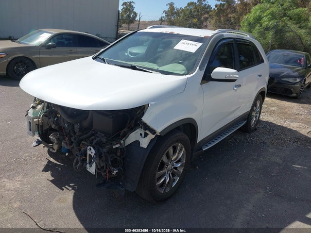 KIA SORENTO LX 2014 5XYKT3A64EG451731 Image 2
