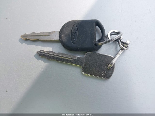 46383560 :رقم المزاد ، 1FAFP53UX6A111598 vin ، 2006 Ford Taurus Se مزاد بيع