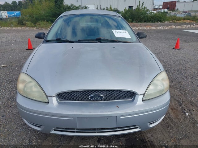 46383560 :رقم المزاد ، 1FAFP53UX6A111598 vin ، 2006 Ford Taurus Se مزاد بيع