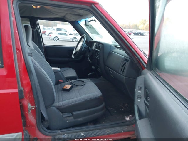 Продаж на аукціоні авто 2001 Jeep Cherokee Sport, vin: 1J4FF48S71L541126, номер лоту: 46383875