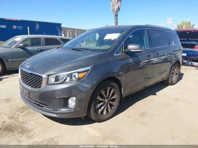 KIA SEDONA EX 2015 KNDMC5C12F6045523 Image 2