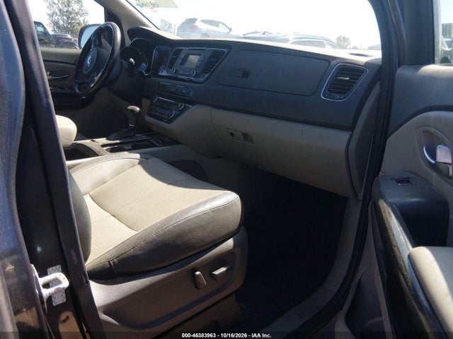 KIA SEDONA EX 2015 KNDMC5C12F6045523 Image 5