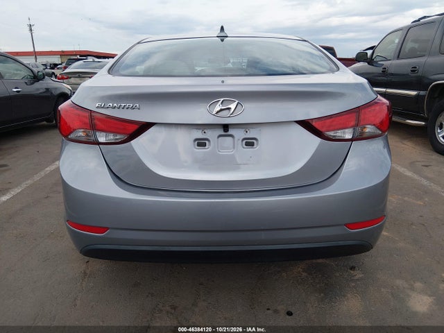 46384120 :رقم المزاد ، 5NPDH4AE1FH640533 vin ، 2015 Hyundai Elantra Se مزاد بيع