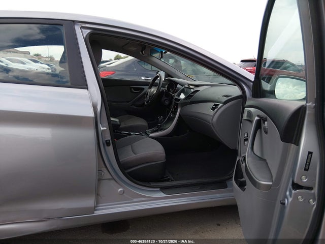 46384120 :رقم المزاد ، 5NPDH4AE1FH640533 vin ، 2015 Hyundai Elantra Se مزاد بيع