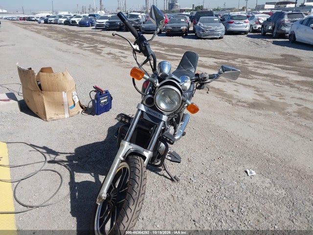 Продажа на аукционе авто 1985 Honda Vt500 C, vin: JH2PC0812FM201555, номер лота: 46384292