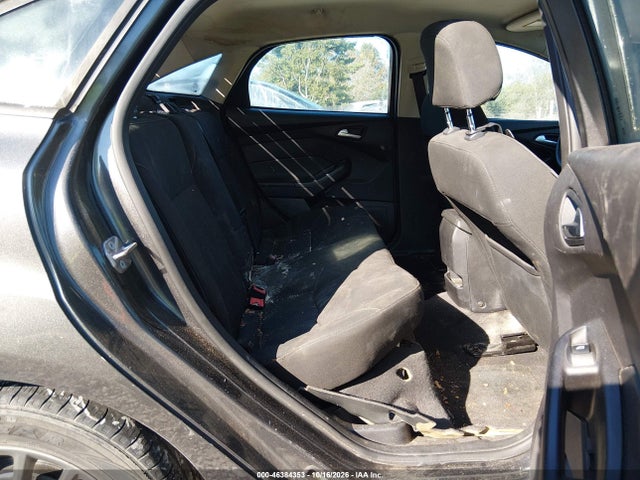 2015 Ford Focus Se მანქანა იყიდება აუქციონზე, vin: 1FADP3F29FL205076, აუქციონის ნომერი: 46384353