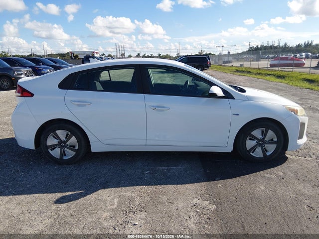 Продаж на аукціоні авто 2019 Hyundai Ioniq Hybrid Blue, vin: KMHC65LC9KU107621, номер лоту: 46384476