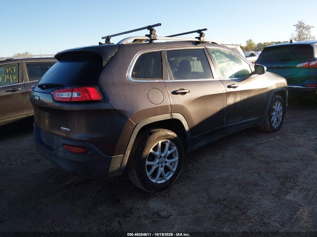 Продажа на аукционе авто 2015 Jeep Cherokee Latitude, vin: 1C4PJLCB0FW677288, номер лота: 46384611