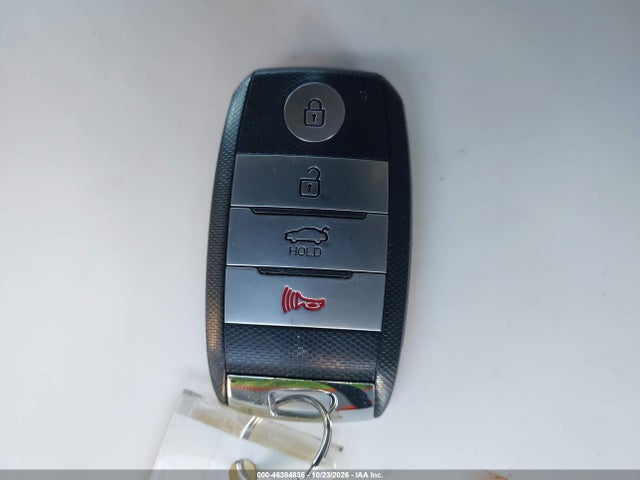 46384836 :رقم المزاد ، 5XXGT4L3XLG448235 vin ، 2020 Kia Optima Se مزاد بيع