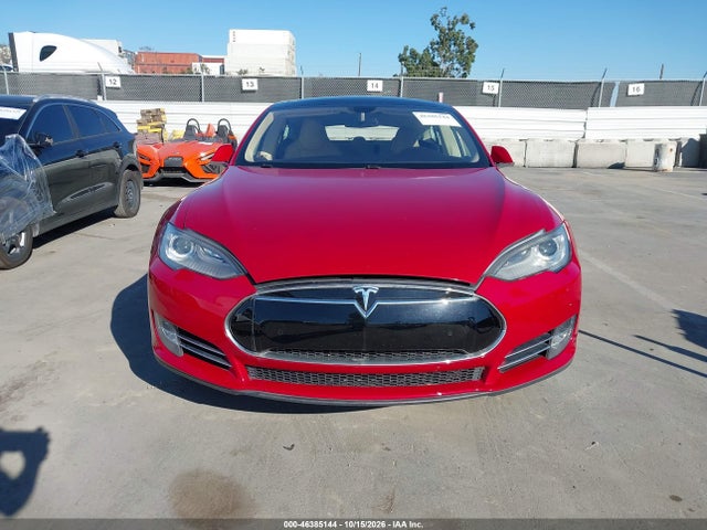 5YJSA1S10EFP49911 Tesla MODEL S
