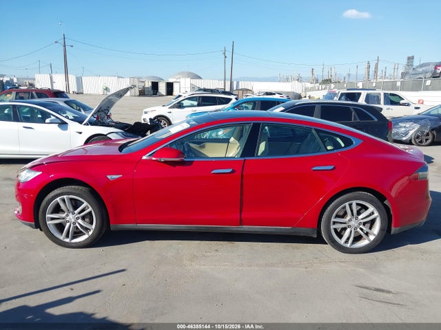5YJSA1S10EFP49911 Tesla MODEL S