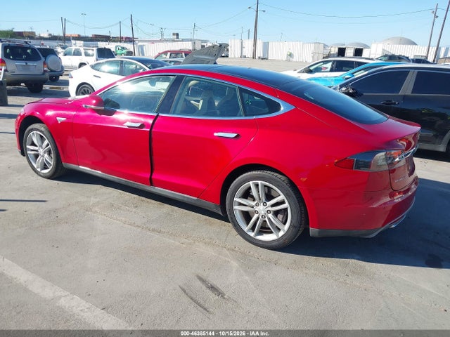 5YJSA1S10EFP49911 Tesla MODEL S