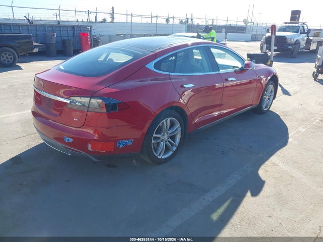 5YJSA1S10EFP49911 Tesla MODEL S