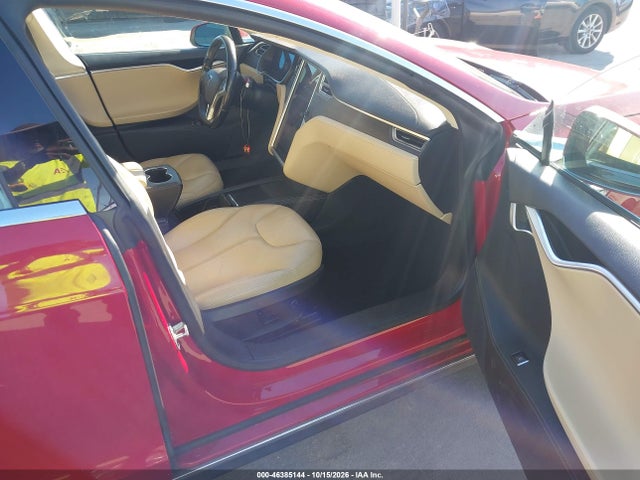 5YJSA1S10EFP49911 Tesla MODEL S