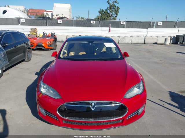5YJSA1S10EFP49911 Tesla MODEL S
