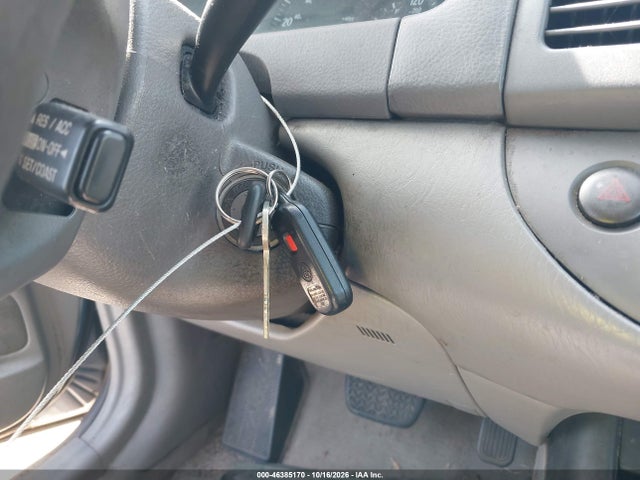 2004 Toyota Camry Le მანქანა იყიდება აუქციონზე, vin: 4T1BE32K24U879246, აუქციონის ნომერი: 46385170