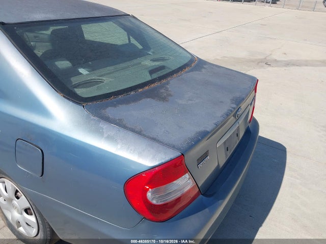 2004 Toyota Camry Le მანქანა იყიდება აუქციონზე, vin: 4T1BE32K24U879246, აუქციონის ნომერი: 46385170
