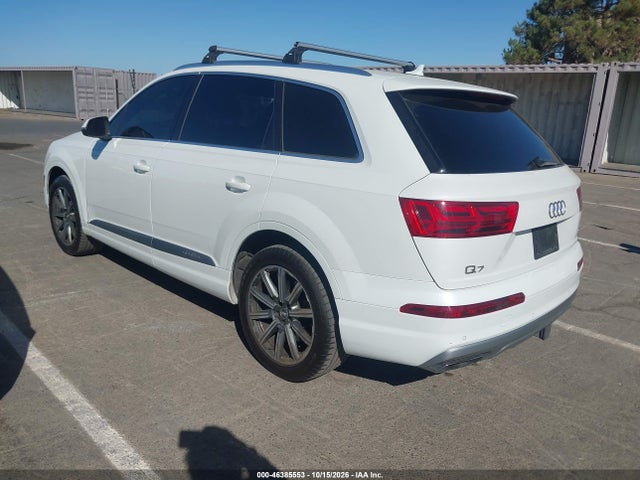 WA1VAAF73HD018245 Audi Q7 3.0t Premium