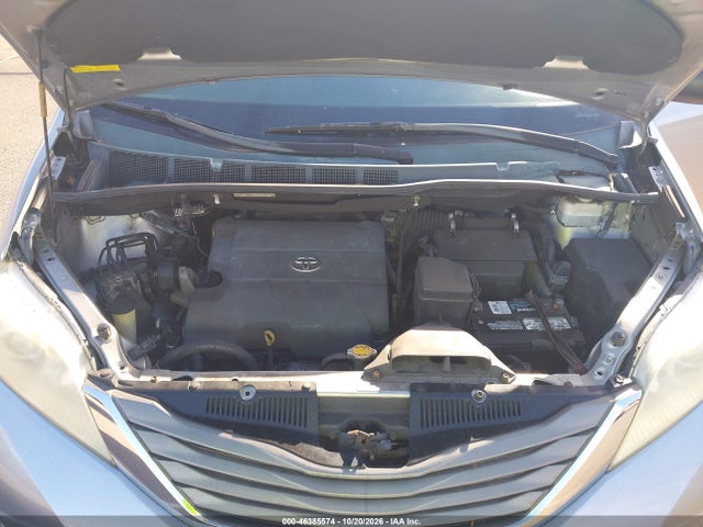 Aukcja sprzedaży 2013 Toyota Sienna Xle V6 7 Passenger Auto Access Seat/xle V6 8 Passenger, vin: 5TDYK3DC7DS336203, numer aukcji: 46385574
