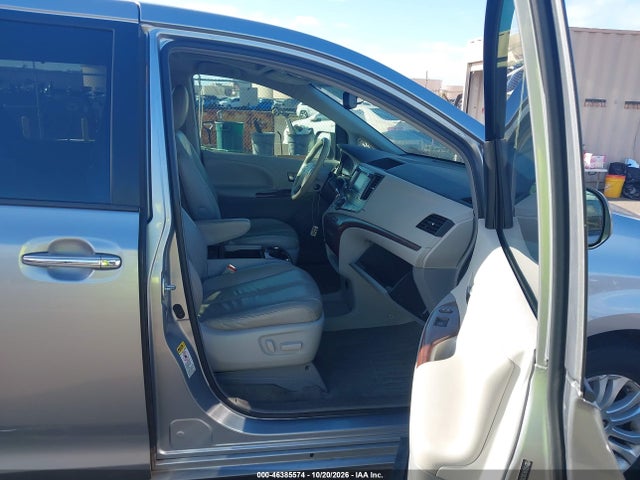 Aukcja sprzedaży 2013 Toyota Sienna Xle V6 7 Passenger Auto Access Seat/xle V6 8 Passenger, vin: 5TDYK3DC7DS336203, numer aukcji: 46385574