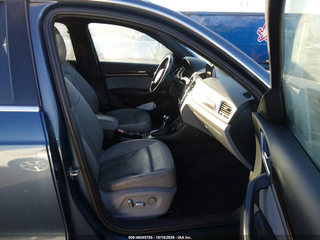 Audi Q3 2.0t Premium Plus 2016 WA1EFCFS0GR010011 Image 5