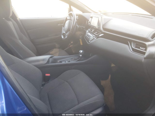 46385932 :رقم المزاد ، NMTKHMBX4JR055518 vin ، 2018 Toyota C-hr Xle مزاد بيع