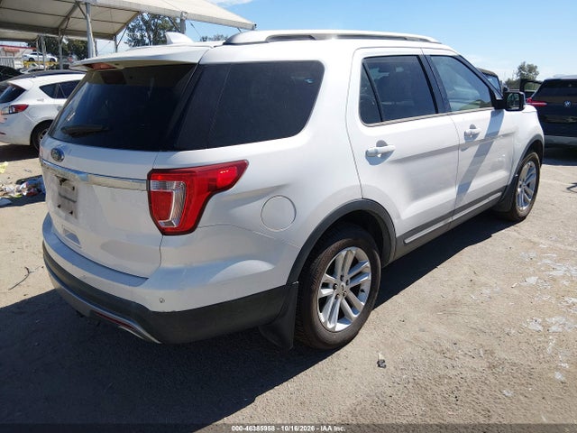 Ford EXPLORER XLT 2016 1FM5K7D82GGC22898 Image 4