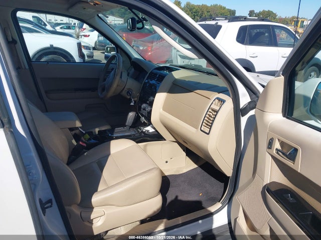 46386053 :رقم المزاد ، 1FMCU0E76CKB02835 vin ، 2012 Ford Escape Limited مزاد بيع