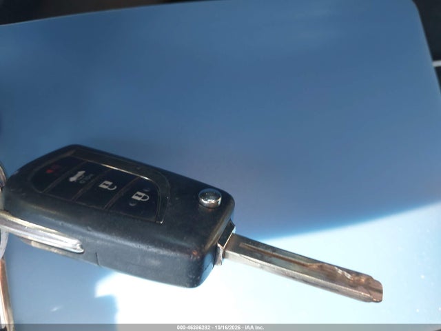 46386282 :رقم المزاد ، 4T1B11HK2JU546595 vin ، 2018 Toyota Camry Se مزاد بيع