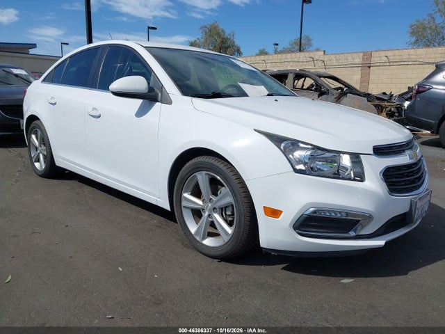 46386337 :رقم المزاد ، 1G1PE5SB2F7260002 vin ، 2015 Chevrolet Cruze 2lt Auto مزاد بيع