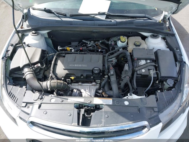 46386337 :رقم المزاد ، 1G1PE5SB2F7260002 vin ، 2015 Chevrolet Cruze 2lt Auto مزاد بيع