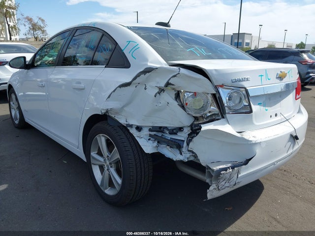 46386337 :رقم المزاد ، 1G1PE5SB2F7260002 vin ، 2015 Chevrolet Cruze 2lt Auto مزاد بيع