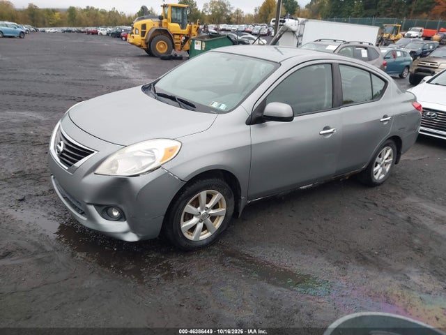 2012 Nissan Versa 1.6 Sl მანქანა იყიდება აუქციონზე, vin: 3N1CN7AP0CL889637, აუქციონის ნომერი: 46386449