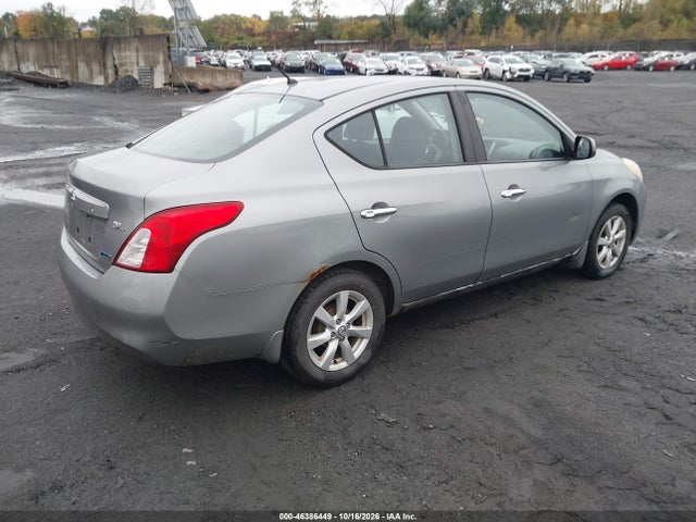 2012 Nissan Versa 1.6 Sl მანქანა იყიდება აუქციონზე, vin: 3N1CN7AP0CL889637, აუქციონის ნომერი: 46386449
