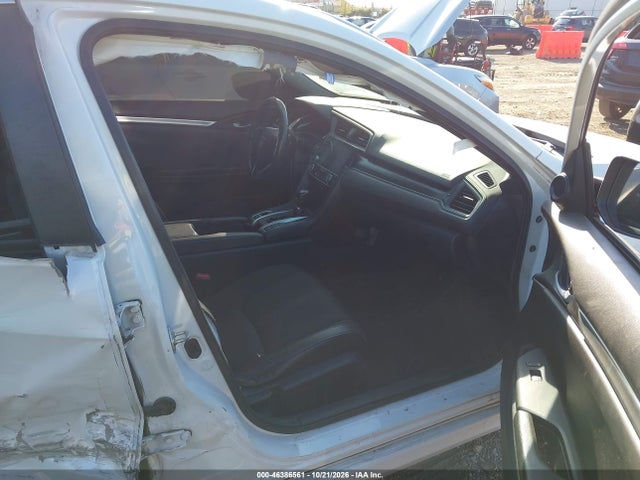 46386561 :رقم المزاد ، 19XFC2F82KE010713 vin ، 2019 Honda Civic Sport مزاد بيع