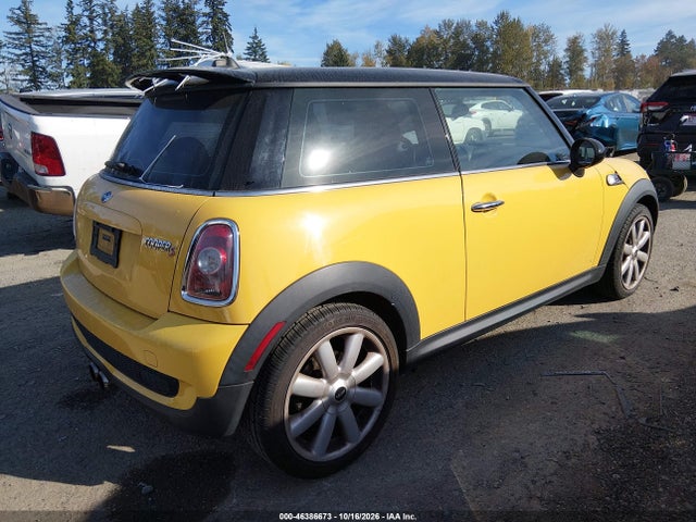 2007 Mini Cooper S მანქანა იყიდება აუქციონზე, vin: WMWMF73527TL86538, აუქციონის ნომერი: 46386673